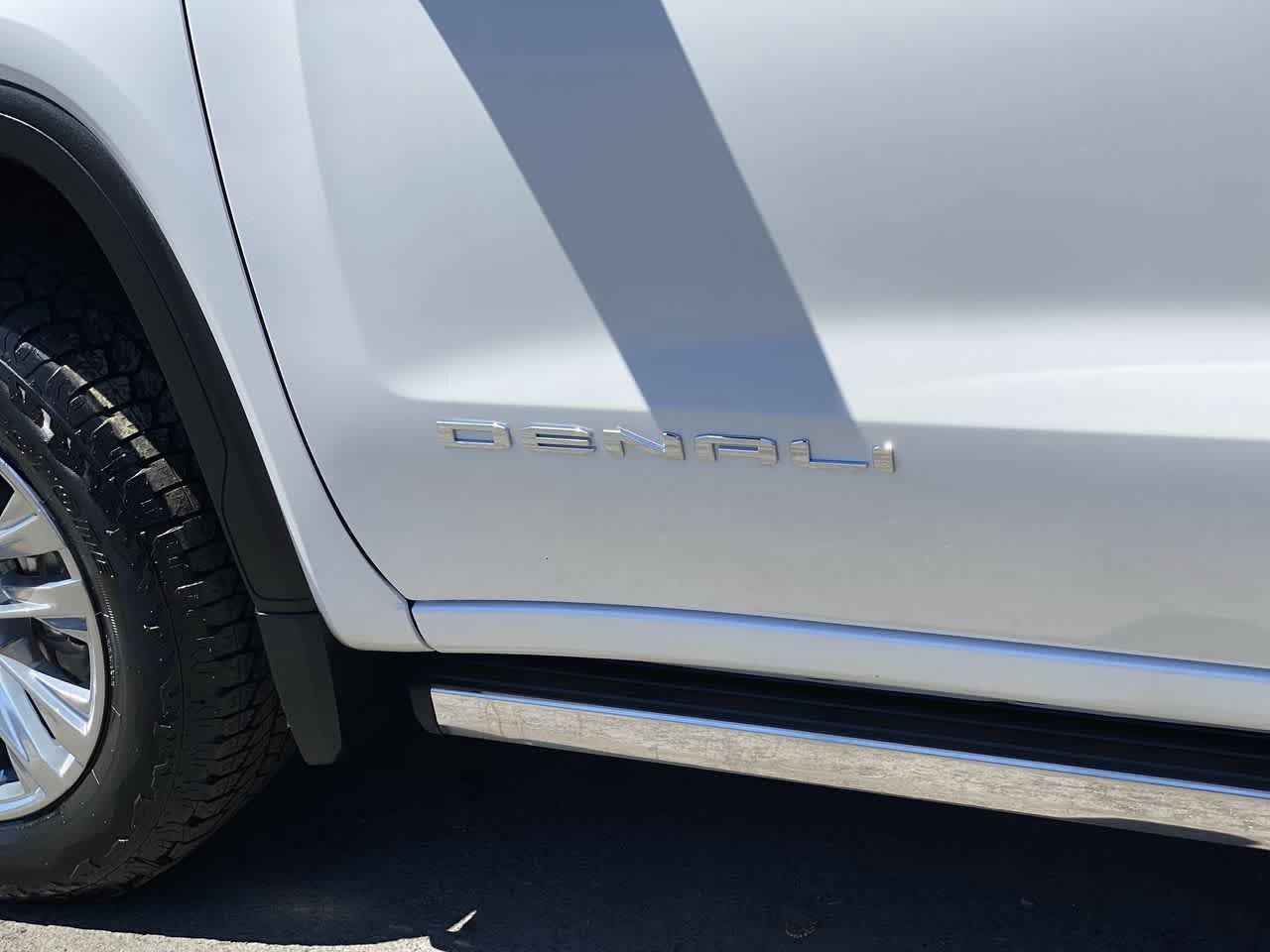 Used 2023 GMC Sierra 1500 Denali AWD/4WD image 10