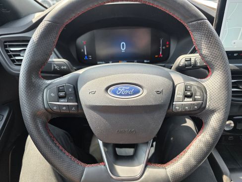 Certified 2024 Ford Escape ST-Line w/ Tech Pack #1 AWD/4WD image 14