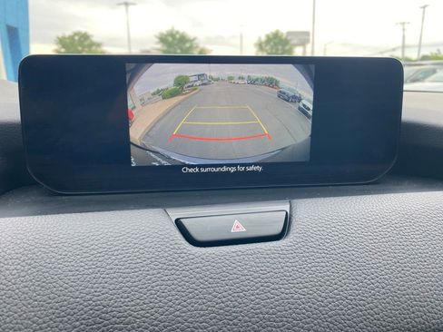 Certified 2024 MAZDA CX-90 Plug-In Hybrid w/ Preferred AWD/4WD image 11
