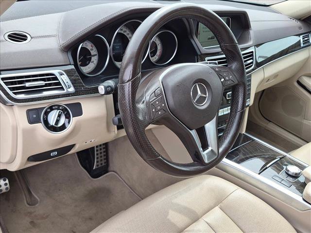 Used 2015 Mercedes-Benz E 400 Sedan image 10