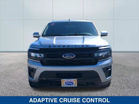 Used 2023 Ford Expedition Limited AWD/4WD image 8