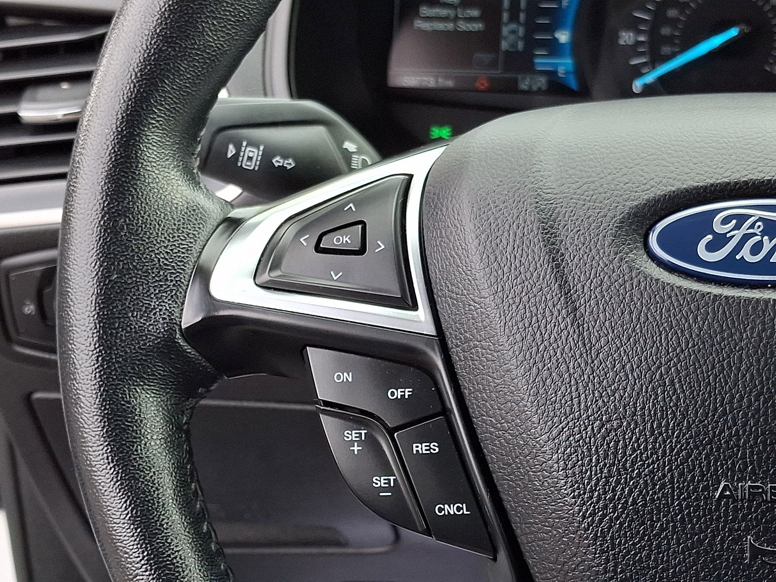 Certified 2024 Ford Edge SEL AWD/4WD image 21