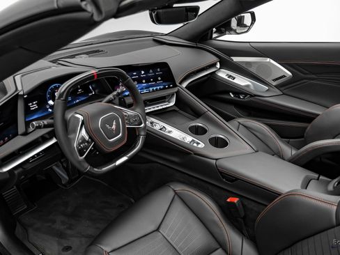 Used 2026 Chevrolet Corvette Z06 RWD image 3