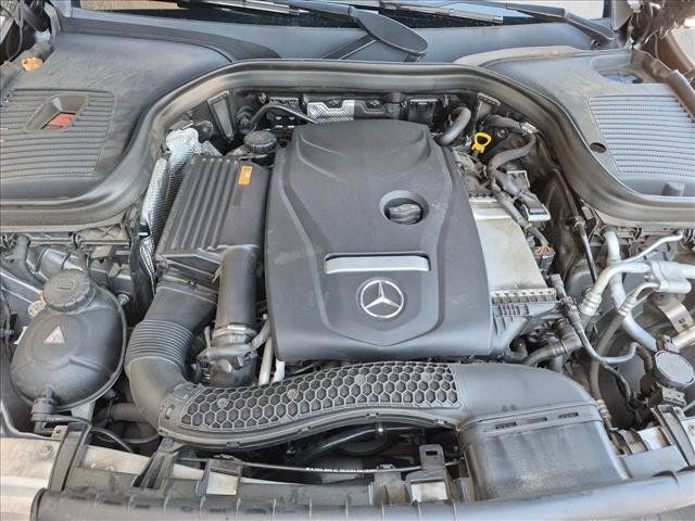 Used 2017 Mercedes-Benz GLC 300 image 23