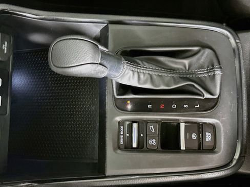Used 2024 Honda CR-V EX image 19