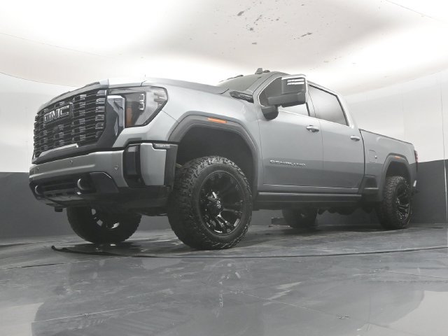 Used 2024 GMC Sierra 2500 Denali Ultimate w/ Max Trailering Package AWD/4WD image 56