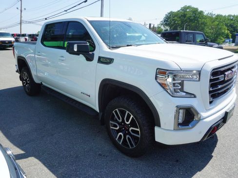 Used 2021 GMC Sierra 1500 AT4 w/ AT4 Value Package AWD/4WD image 4
