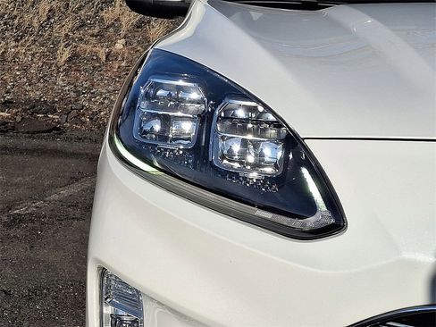 Certified 2022 Ford Escape Titanium w/ Titanium Elite Package image 28