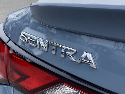 Certified 2025 Nissan Sentra SR image 5