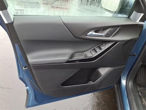 New 2026 Chevrolet Equinox LT image 9