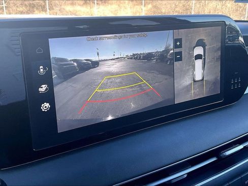 Used 2023 Hyundai Palisade SEL image 17