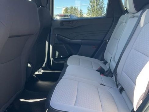 Used 2025 Ford Escape Active w/ Cold Weather Package AWD/4WD image 48