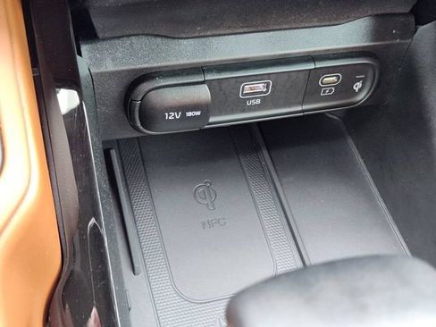 Certified 2025 Kia Telluride SX Prestige X-Line AWD/4WD image 19