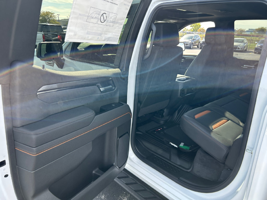 New 2026 GMC Sierra 1500 AT4 w/ AT4 Premium Package AWD/4WD image 36