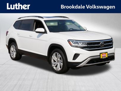 Used 2023 Volkswagen Atlas SE w/ Panoramic Sunroof Package