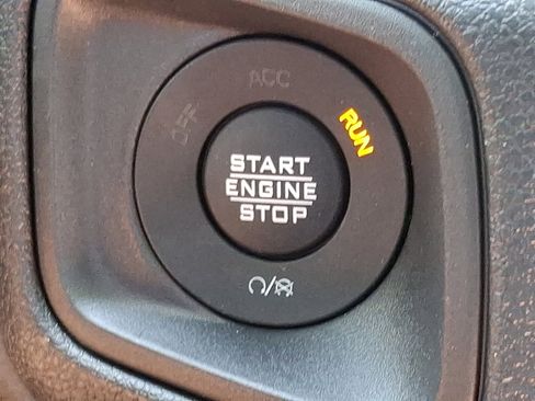 New 2025 Jeep Wrangler Unlimited Sport image 18