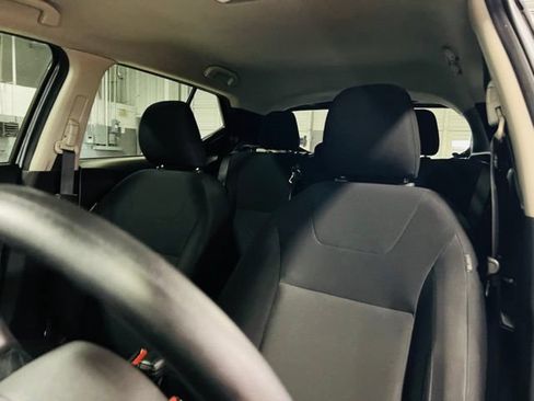 Used 2024 Nissan Kicks S FWD image 3
