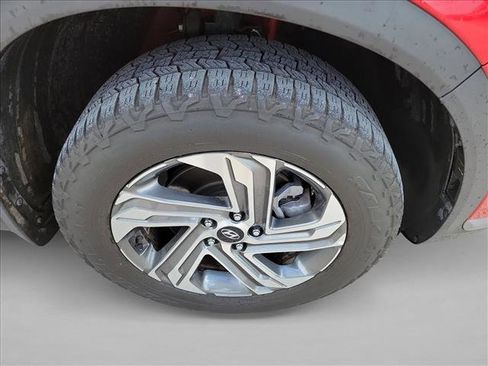 Used 2023 Hyundai Santa Fe SE AWD/4WD image 10