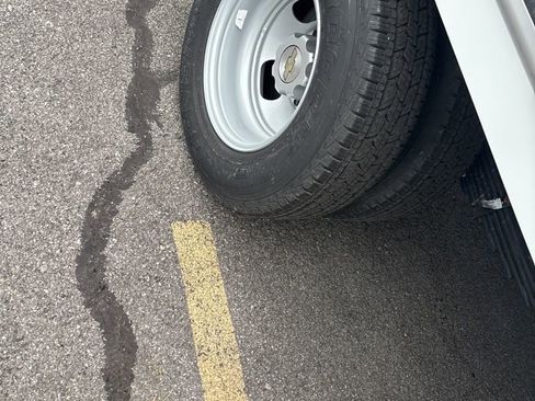 New 2025 Chevrolet Express 3500 w/ Power Convenience Package image 12