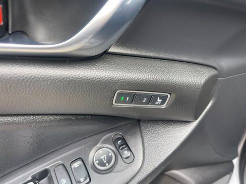 Used 2021 Honda Accord Touring image 23