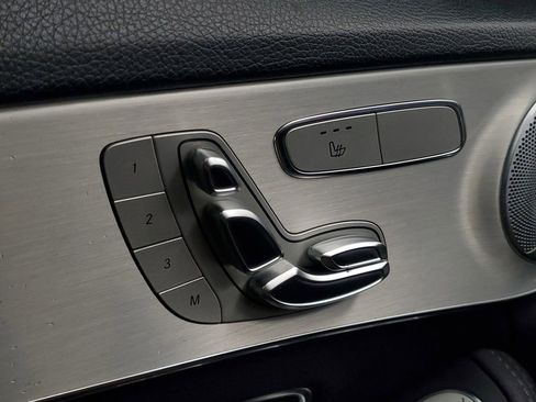 Used 2018 Mercedes-Benz C 300 image 16
