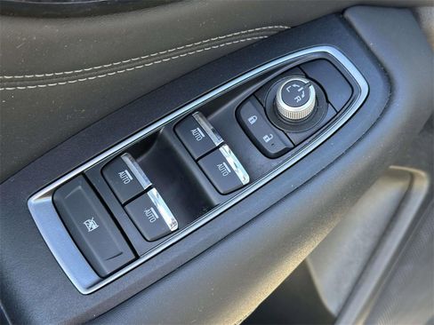 Certified 2023 Subaru Outback Limited image 20