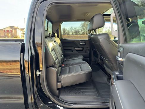 Used 2017 GMC Sierra 3500 Denali w/ Duramax Plus Package image 24