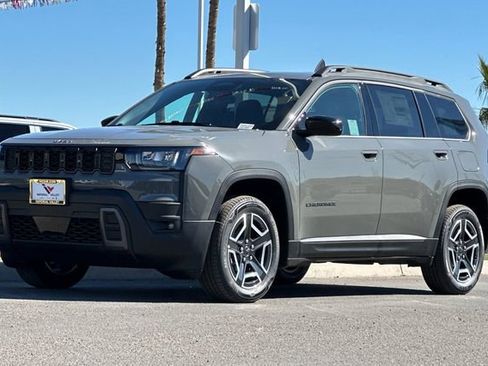 New 2026 Jeep Cherokee Laredo AWD/4WD image 7