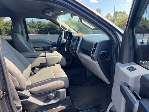 Used 2018 Ford F150 XLT AWD/4WD image 9