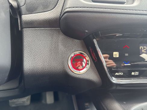 Used 2020 Honda HR-V EX image 31