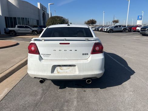 Used 2014 Dodge Avenger SE w/ Rallye Appearance Group image 6