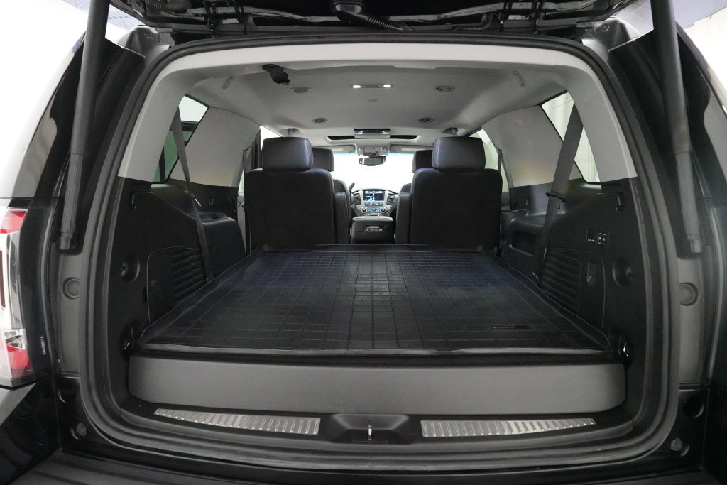 Used 2020 GMC Yukon Denali w/ Denali Ultimate Package AWD/4WD image 10