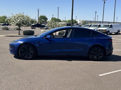 Used 2025 Tesla Model 3 Long Range AWD/4WD image 2