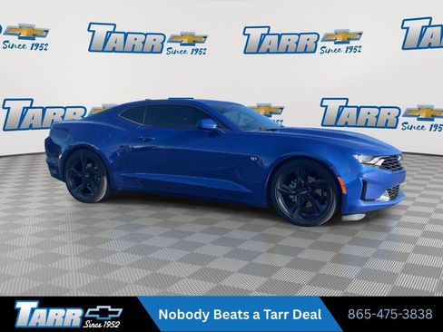 Used 2021 Chevrolet Camaro LT w/ RS Package RWD image 2