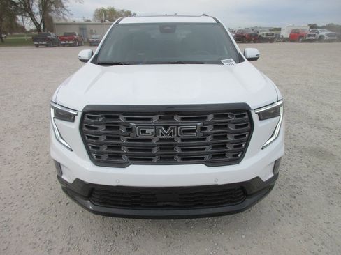 New 2026 GMC Acadia Denali Ultimate AWD/4WD image 9