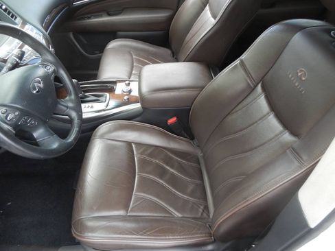 Used 2014 INFINITI QX60 FWD w/ Deluxe Touring Package image 28