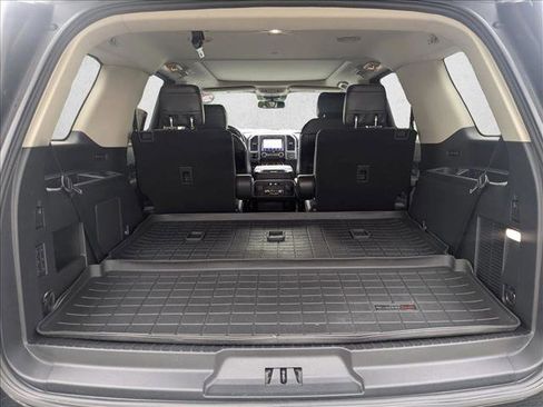 Used 2020 Ford Expedition Platinum RWD image 6