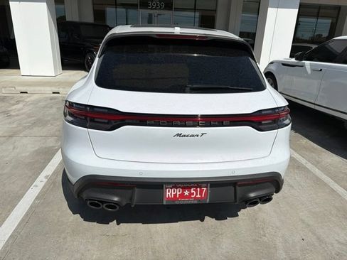 Used 2025 Porsche Macan AWD/4WD image 7