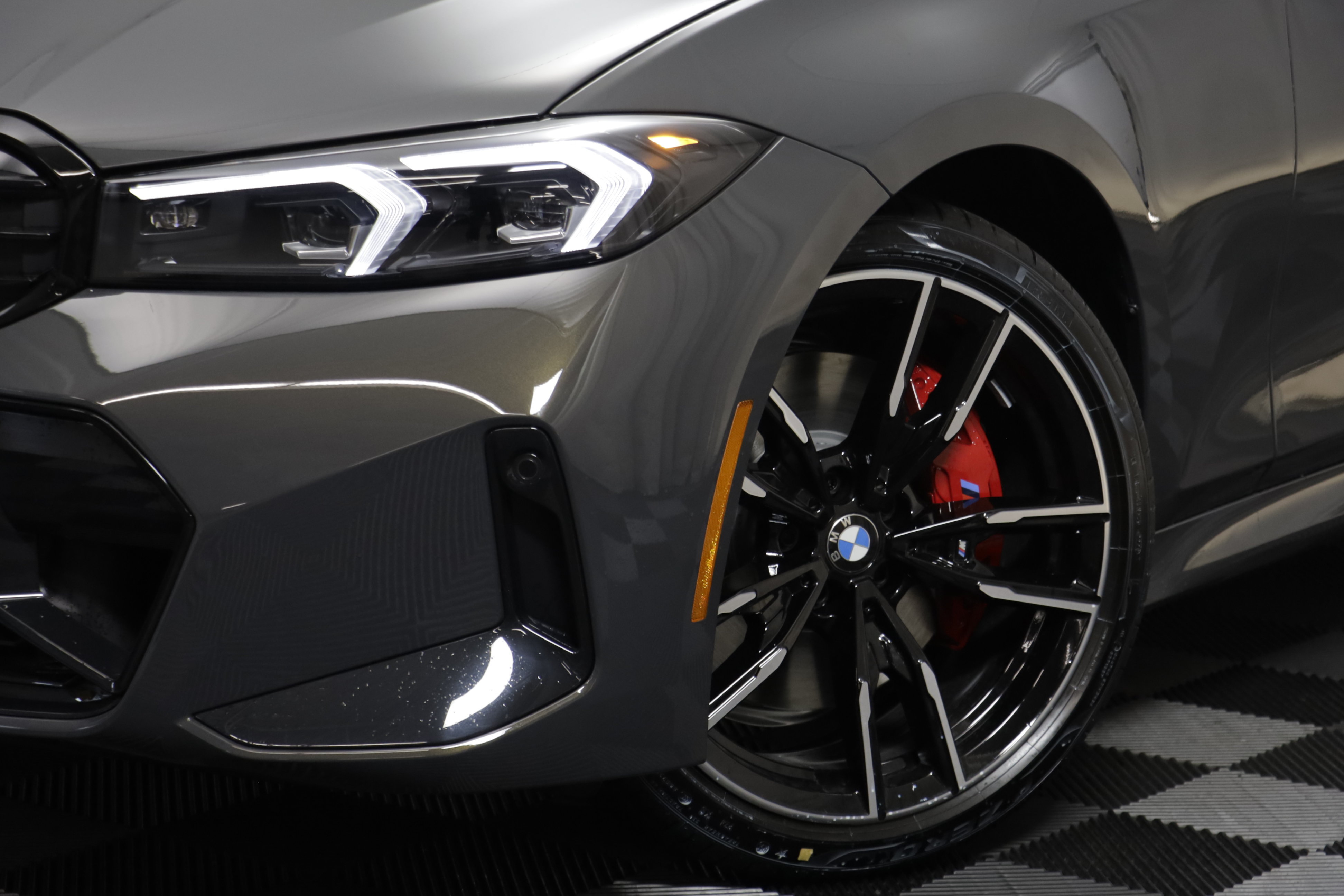 New 2026 BMW M340i w/ Shadowloine Package RWD image 4
