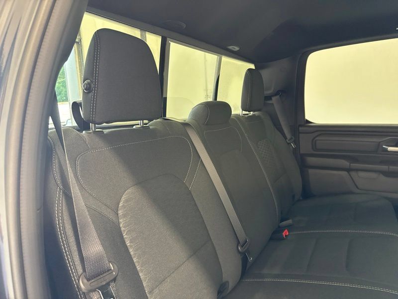 New 2026 RAM 1500 Express AWD/4WD image 12
