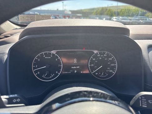 Certified 2023 Nissan Rogue SV AWD/4WD image 13