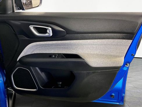 Used 2022 Jeep Compass Latitude w/ Convenience Group image 28