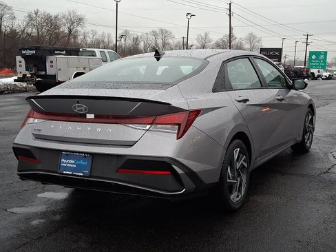 Certified 2025 Hyundai Elantra Sport w/ Cargo Package FWD image 12