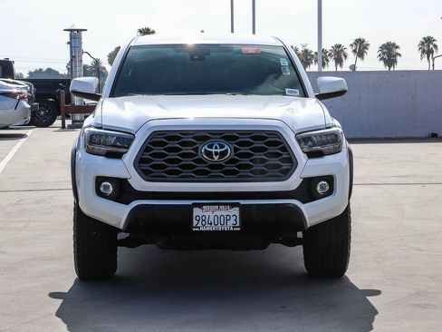 Certified 2023 Toyota Tacoma TRD Off-Road AWD/4WD image 2