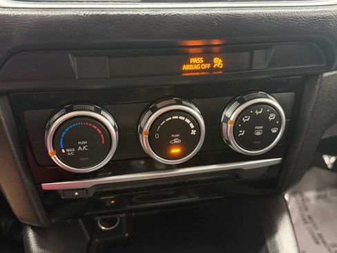 Used 2016 MAZDA MAZDA6 Sport FWD image 29