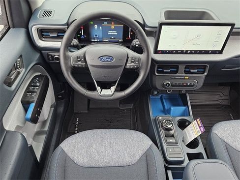 New 2025 Ford Maverick XLT w/ XLT Luxury Package image 35