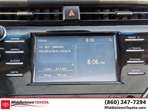 Used 2018 Toyota Camry XSE FWD image 22