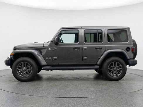 Used 2025 Jeep Wrangler Sport S image 5