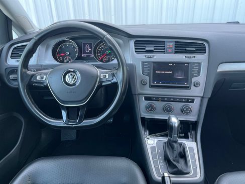 Used 2017 Volkswagen Golf Wolfsburg Edition FWD image 24