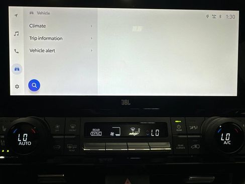 Used 2025 Toyota Grand Highlander AWD image 30